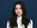 Jane MOMOLAND bantah rumor kencan dengan Joshua SEVENTEEN