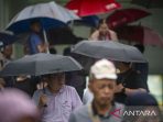 BMKG prakirakan sebagian Jakarta hujan Jumat siang